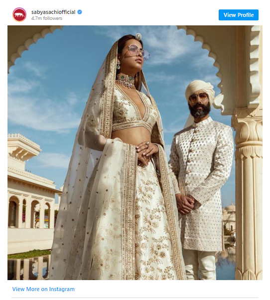 25+ Breathtaking Sabyasachi lehengas for your dream wedding!