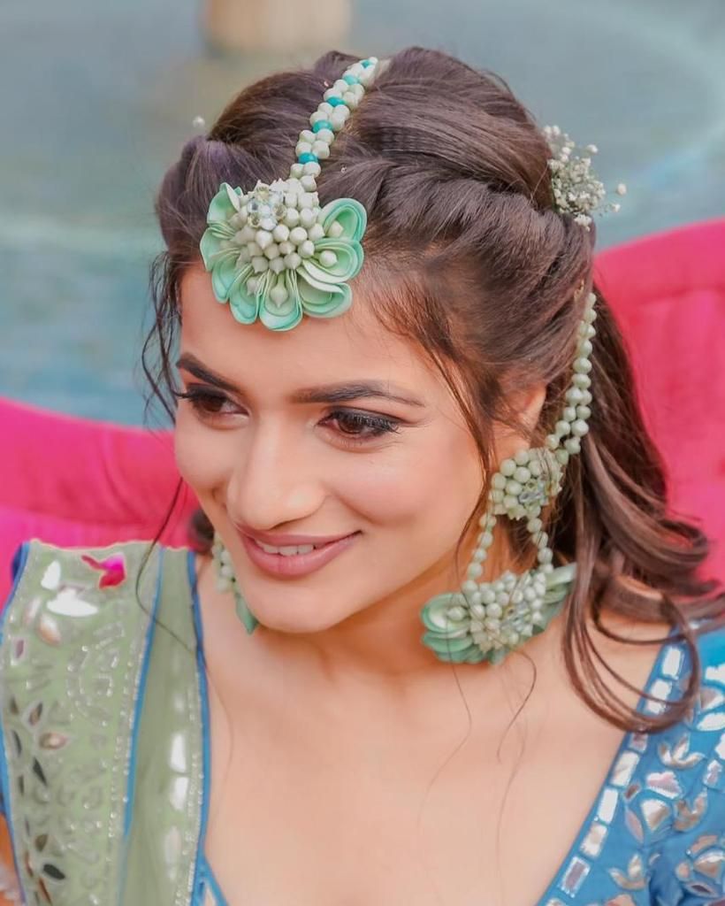 Hairband Maang Tikkas That We Are Loving Off Late! | Bridal makeup images,  Indian wedding planning, Bridal looks