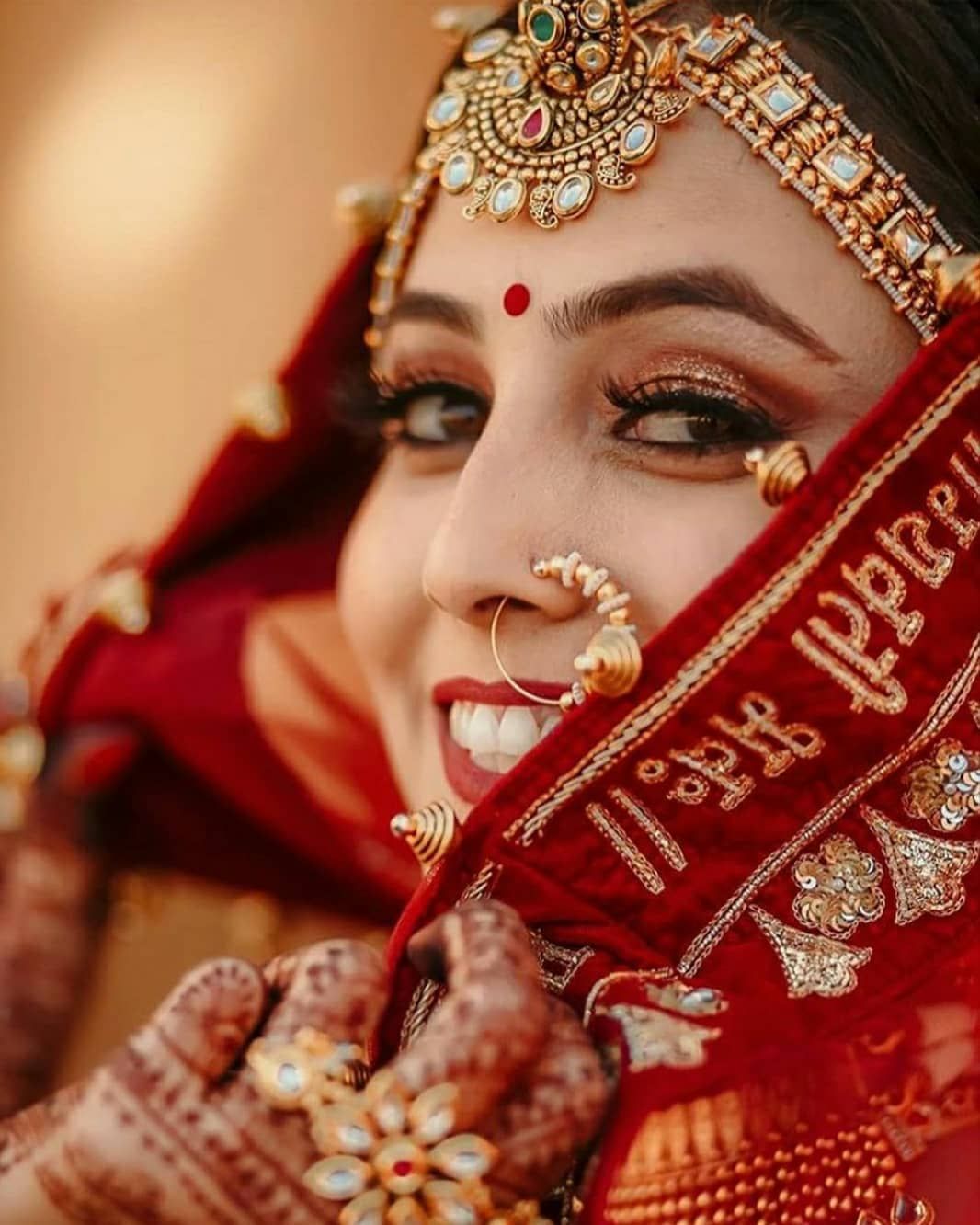 Best Bridal Dupatta Designs for the Quintessential Wedding Look