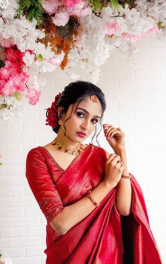 Wedding Saree with Silk Pallu Design 