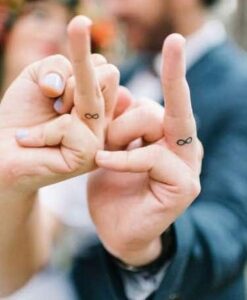 Infinity Ring Finger Tattoos for a Cool Couple